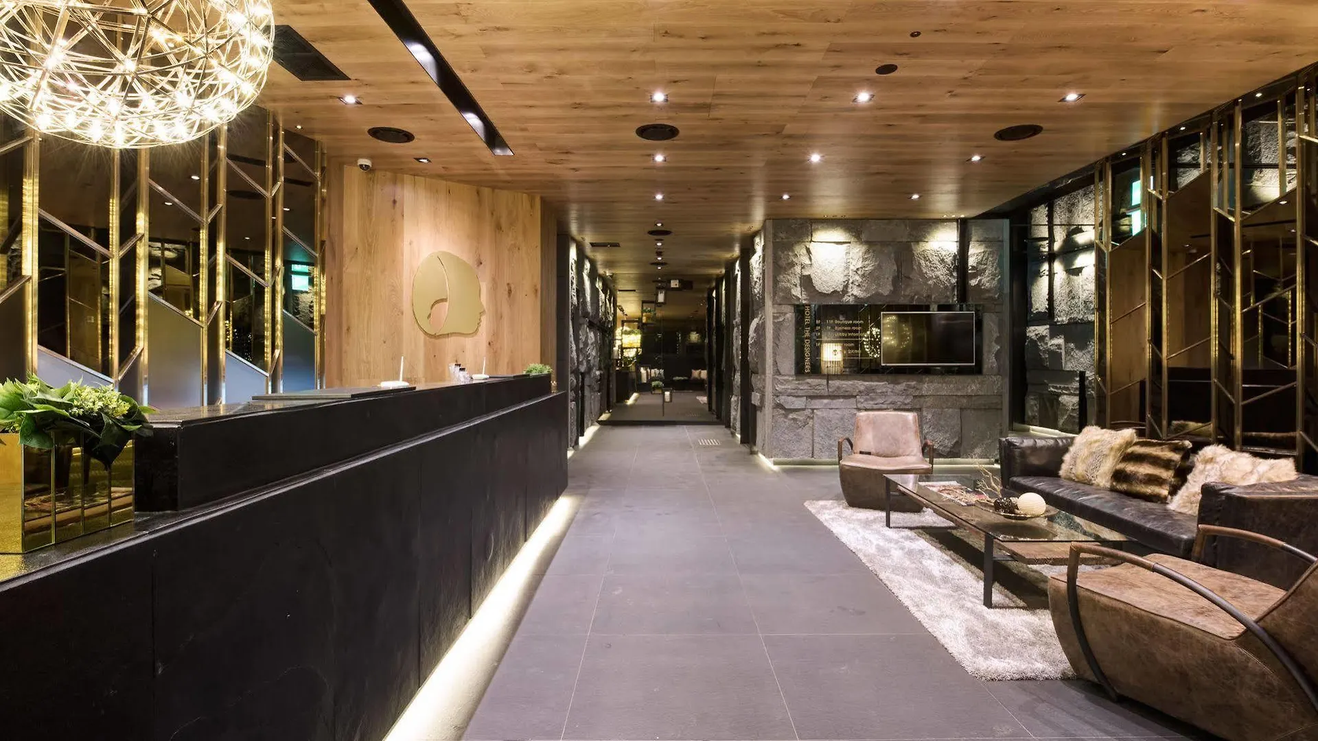Hotel The Designers Kondae 3*, Seoul